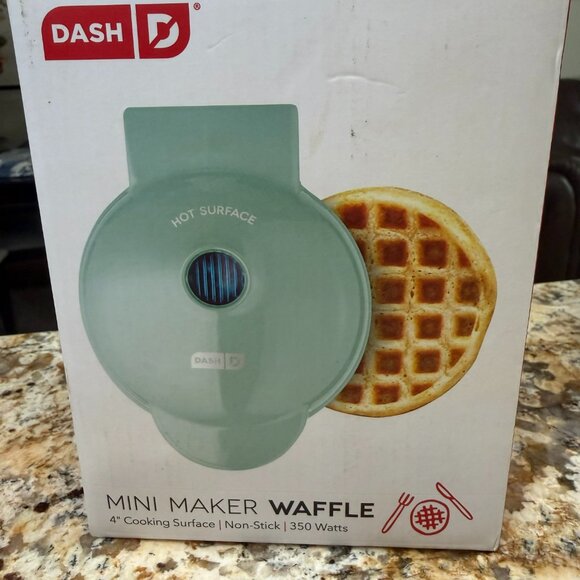 MyMini Sandwich Maker, Pancake Griddle & Mini Waffle Maker - Brand New - All 3 - Picture 8 of 12